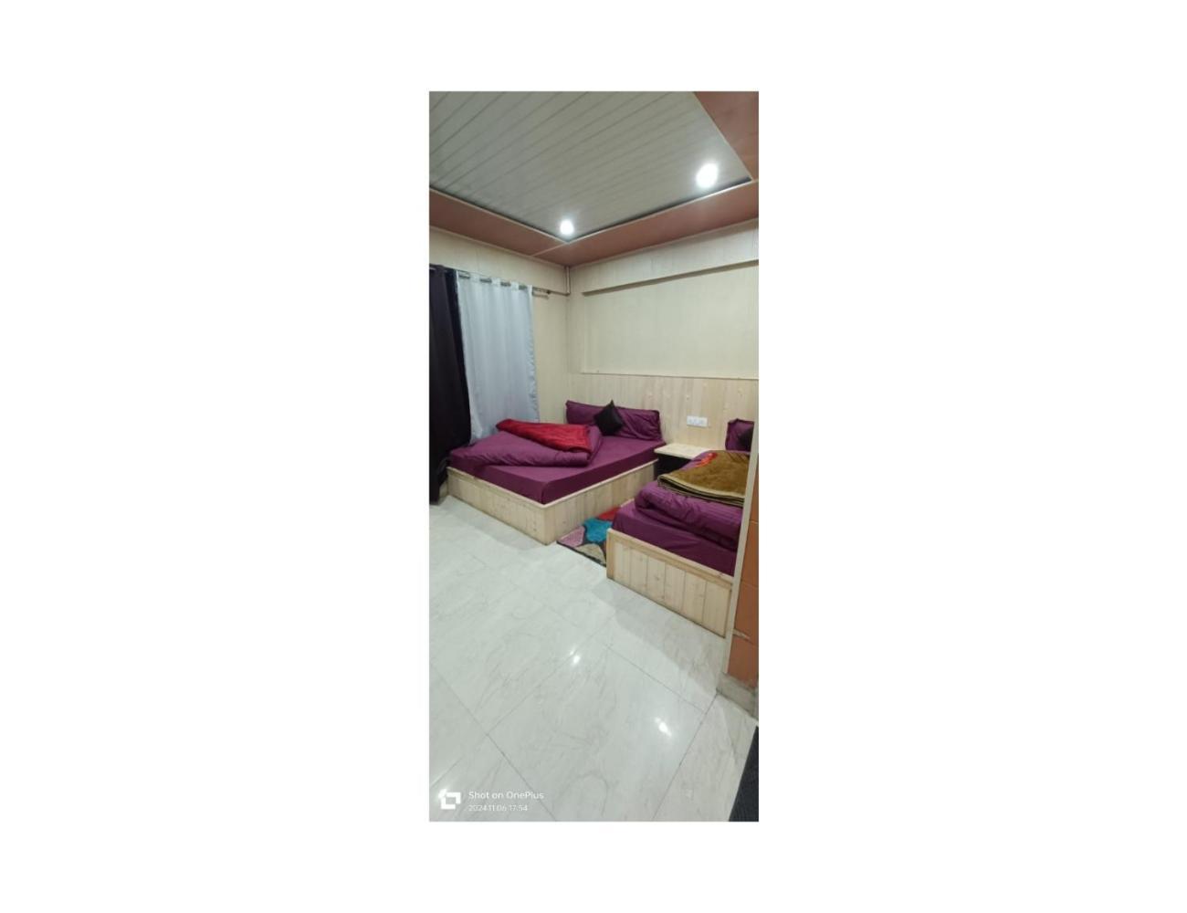 Jai Shri Badri Tourist Guest House, Homestay